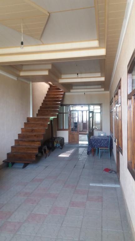 Hotel Be My Guest Osch Exterior foto